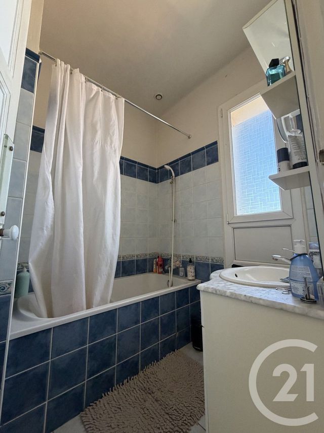 maison à vendre - 5 pièces - 125.0 m2 - ST MARCEL LES VALENCE - 26 - RHONE-ALPES - Century 21 Alpimmo