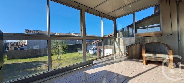 Appartement T3 à louer - 3 pièces - 82.65 m2 - BOURG LES VALENCE - 26 - RHONE-ALPES - Century 21 Alpimmo