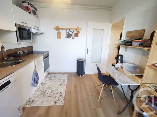 Appartement à louer - 3 pièces - 68.0 m2 - VALENCE - 26 - RHONE-ALPES - Century 21 Alpimmo