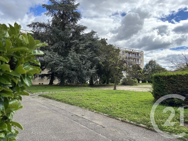 Appartement T3 à vendre - 3 pièces - 60.82 m2 - BOURG LES VALENCE - 26 - RHONE-ALPES - Century 21 Alpimmo