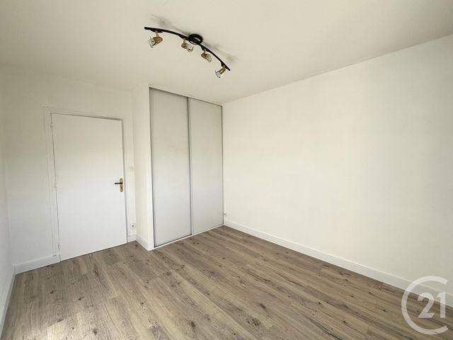 Appartement T3 à vendre - 3 pièces - 60.82 m2 - BOURG LES VALENCE - 26 - RHONE-ALPES - Century 21 Alpimmo