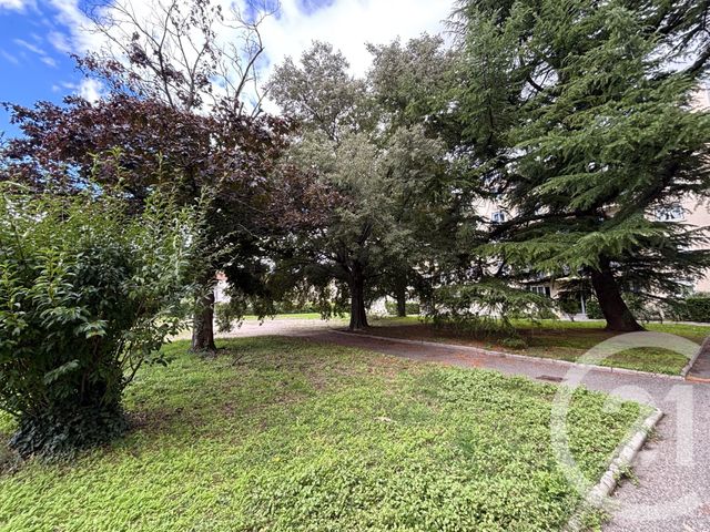 Appartement T3 à vendre - 3 pièces - 60.82 m2 - BOURG LES VALENCE - 26 - RHONE-ALPES - Century 21 Alpimmo