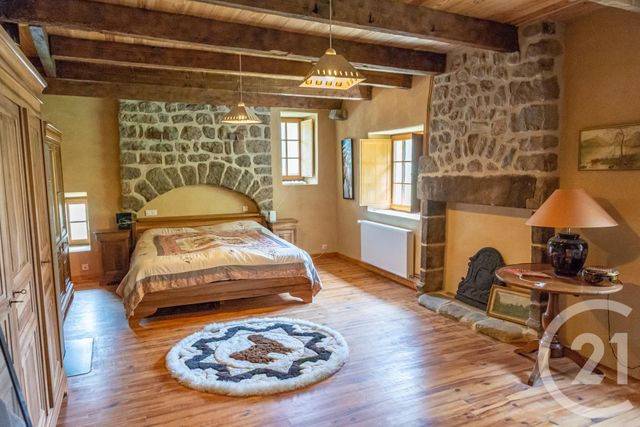 maison à vendre - 10 pièces - 281.0 m2 - ST SAUVEUR DE MONTAGUT - 07 - RHONE-ALPES - Century 21 Alpimmo