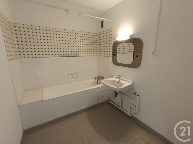 Appartement F3 à vendre - 3 pièces - 70.38 m2 - VALENCE - 26 - RHONE-ALPES - Century 21 Alpimmo
