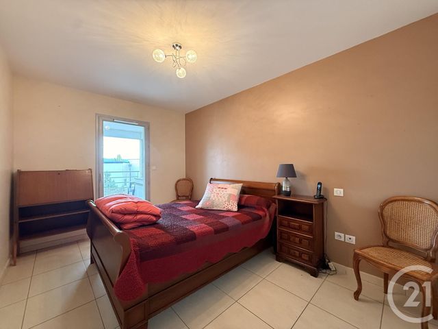 Appartement T3 à vendre - 3 pièces - 73.51 m2 - GUILHERAND GRANGES - 07 - RHONE-ALPES - Century 21 Alpimmo