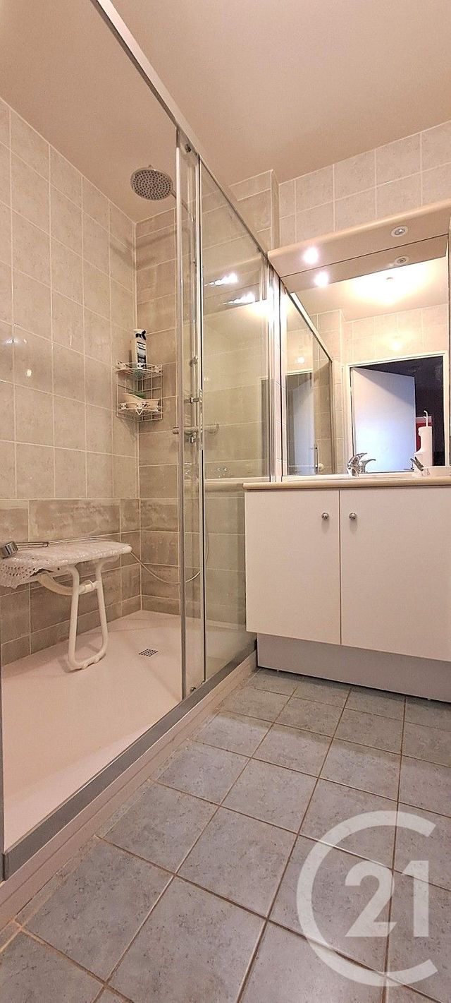 Appartement T2 à louer - 2 pièces - 48.75 m2 - VALENCE - 26 - RHONE-ALPES - Century 21 Alpimmo