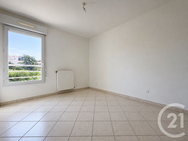 Appartement F4 à vendre - 5 pièces - 91.0 m2 - VALENCE - 26 - RHONE-ALPES - Century 21 Alpimmo