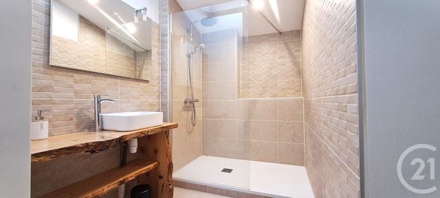 Appartement T3 à louer - 3 pièces - 97.17 m2 - VALENCE - 26 - RHONE-ALPES - Century 21 Alpimmo