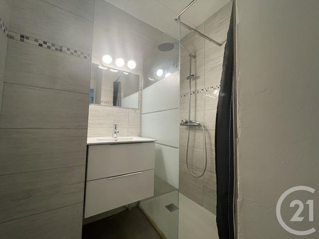 Appartement T3 à louer - 3 pièces - 54.29 m2 - BOURG LES VALENCE - 26 - RHONE-ALPES - Century 21 Alpimmo