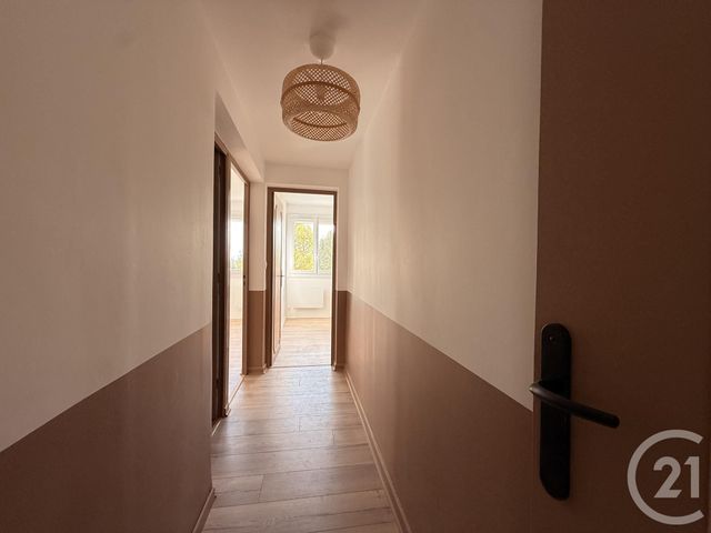 Appartement T4 à vendre - 4 pièces - 75.75 m2 - GUILHERAND GRANGES - 07 - RHONE-ALPES - Century 21 Alpimmo