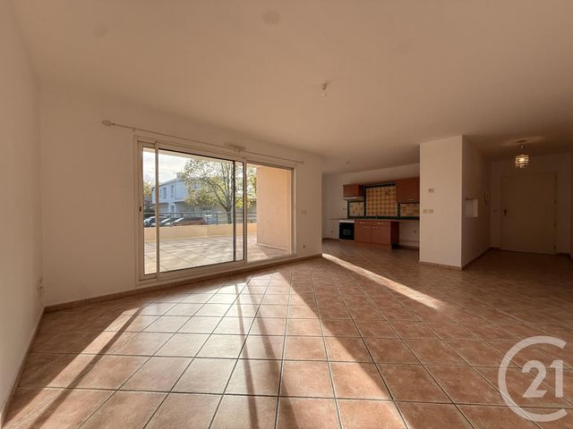 Appartement T3 à vendre - 3 pièces - 78.0 m2 - GUILHERAND GRANGES - 07 - RHONE-ALPES - Century 21 Alpimmo