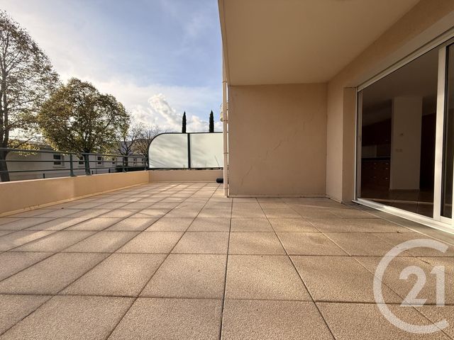 Appartement T3 à vendre - 3 pièces - 78.0 m2 - GUILHERAND GRANGES - 07 - RHONE-ALPES - Century 21 Alpimmo