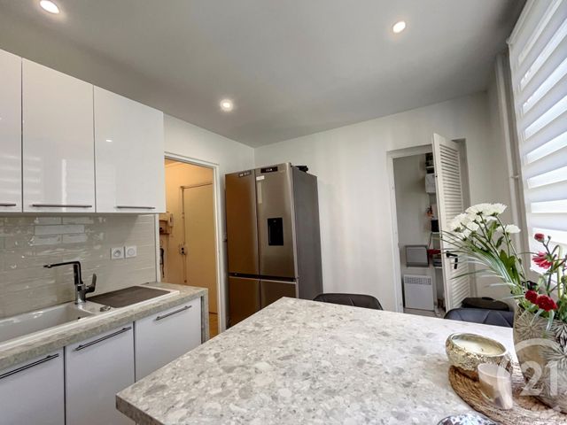 Appartement T5 à vendre - 5 pièces - 108.26 m2 - VALENCE - 26 - RHONE-ALPES - Century 21 Alpimmo