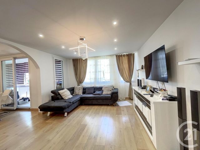 Appartement T5 à vendre - 5 pièces - 108.26 m2 - VALENCE - 26 - RHONE-ALPES - Century 21 Alpimmo