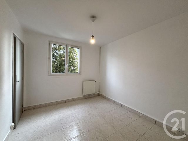 Appartement T4 à vendre - 4 pièces - 68.0 m2 - BOURG LES VALENCE - 26 - RHONE-ALPES - Century 21 Alpimmo