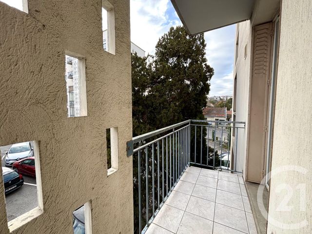 Appartement T4 à vendre - 4 pièces - 68.0 m2 - BOURG LES VALENCE - 26 - RHONE-ALPES - Century 21 Alpimmo