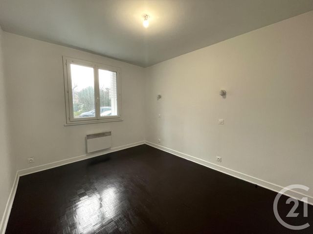 Appartement T3 à louer - 3 pièces - 52.3 m2 - GUILHERAND GRANGES - 07 - RHONE-ALPES - Century 21 Alpimmo