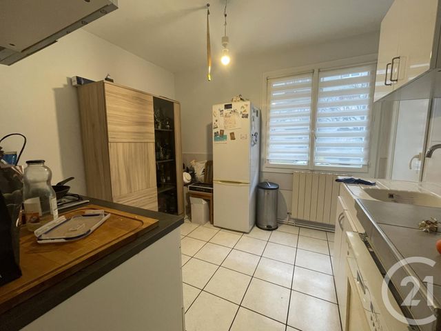 Appartement T4 à louer - 4 pièces - 67.9 m2 - VALENCE - 26 - RHONE-ALPES - Century 21 Alpimmo