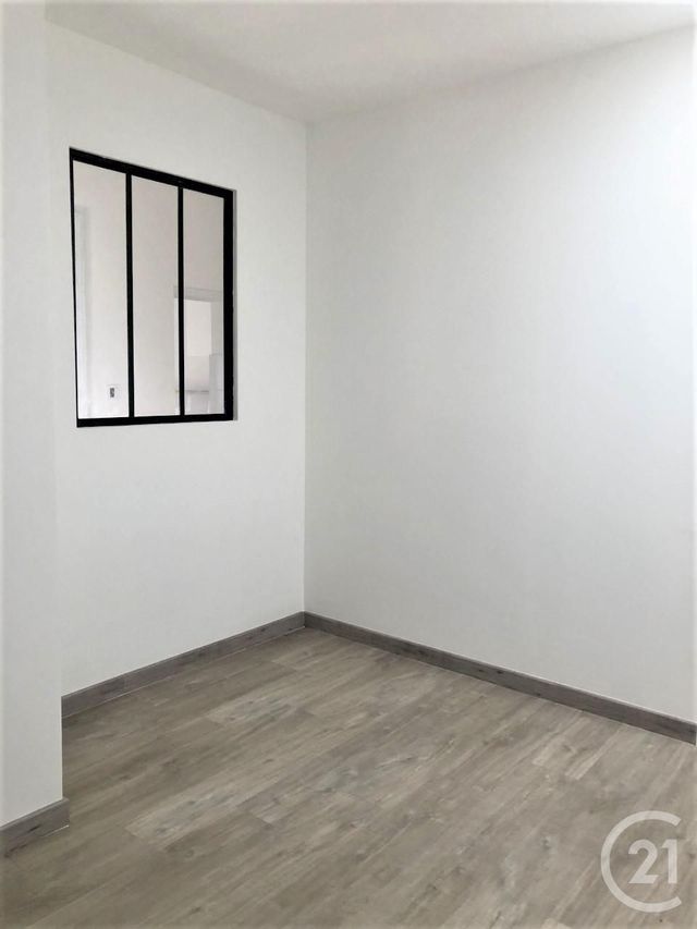 Appartement T3 à louer - 3 pièces - 75.0 m2 - TAIN L HERMITAGE - 26 - RHONE-ALPES - Century 21 Alpimmo