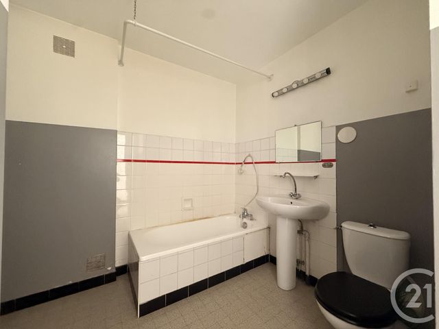 Appartement T2 à vendre - 2 pièces - 54.59 m2 - BOURG LES VALENCE - 26 - RHONE-ALPES - Century 21 Alpimmo