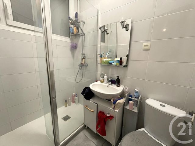 Appartement T4 à louer - 4 pièces - 109.76 m2 - VALENCE - 26 - RHONE-ALPES - Century 21 Alpimmo