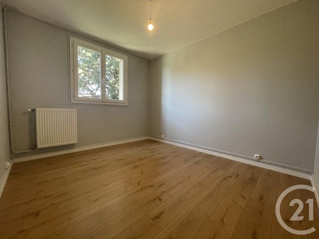 Appartement T3 à louer - 3 pièces - 58.68 m2 - BOURG LES VALENCE - 26 - RHONE-ALPES - Century 21 Alpimmo