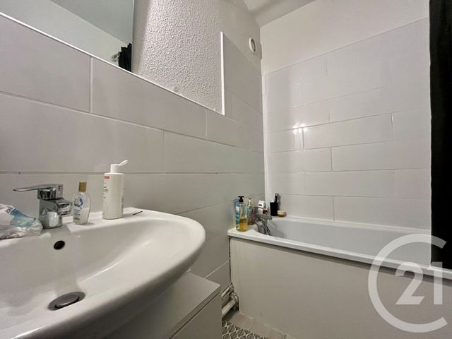 Appartement F3 à vendre - 3 pièces - 68.48 m2 - VALENCE - 26 - RHONE-ALPES - Century 21 Alpimmo