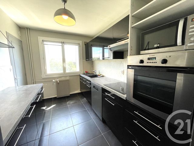 Appartement T4 à louer - 4 pièces - 69.44 m2 - BOURG LES VALENCE - 26 - RHONE-ALPES - Century 21 Alpimmo