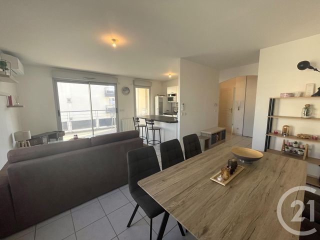 Appartement T3 à louer - 3 pièces - 65.0 m2 - VALENCE - 26 - RHONE-ALPES - Century 21 Alpimmo