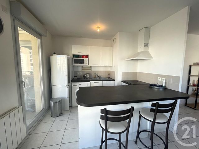 Appartement T3 à louer - 3 pièces - 65.0 m2 - VALENCE - 26 - RHONE-ALPES - Century 21 Alpimmo