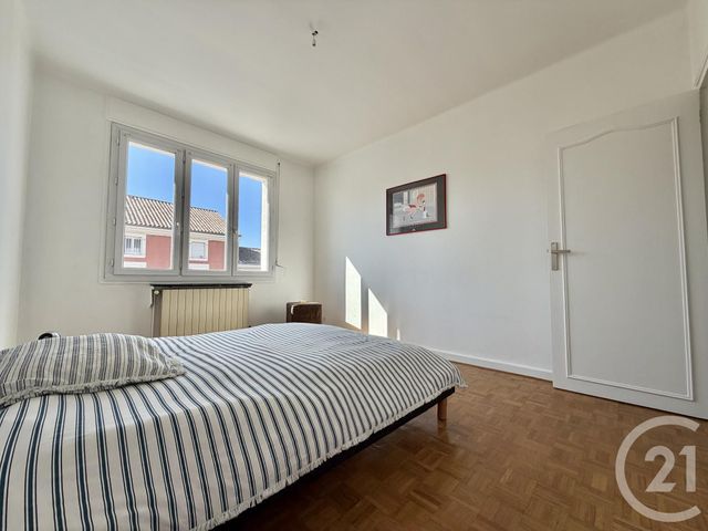 Appartement T2 à vendre - 2 pièces - 54.0 m2 - BOURG LES VALENCE - 26 - RHONE-ALPES - Century 21 Alpimmo