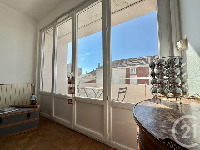 Appartement T2 à vendre - 2 pièces - 54.0 m2 - BOURG LES VALENCE - 26 - RHONE-ALPES - Century 21 Alpimmo