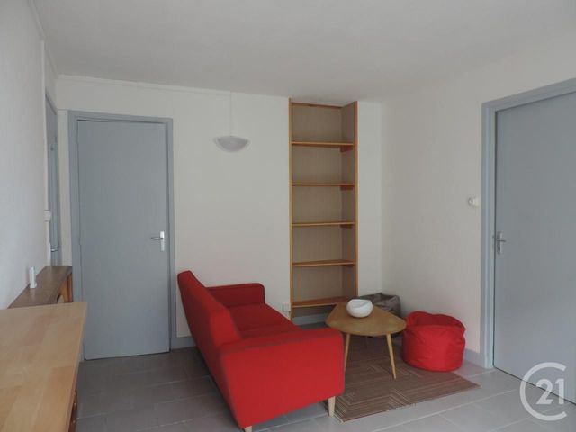 Appartement T3 à louer - 3 pièces - 46.43 m2 - VALENCE - 26 - RHONE-ALPES - Century 21 Alpimmo