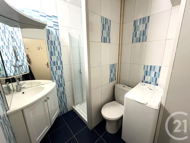 Appartement T2 à louer - 2 pièces - 45.0 m2 - BOURG LES VALENCE - 26 - RHONE-ALPES - Century 21 Alpimmo