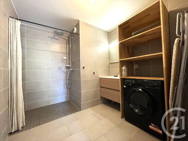 Appartement T3 à louer - 3 pièces - 75.0 m2 - VALENCE - 26 - RHONE-ALPES - Century 21 Alpimmo