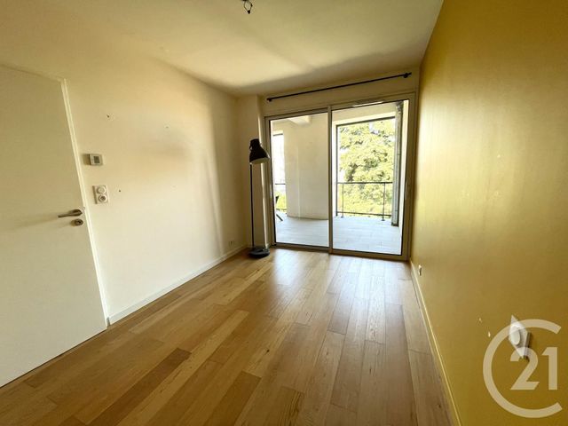 Appartement T3 à louer - 3 pièces - 75.0 m2 - VALENCE - 26 - RHONE-ALPES - Century 21 Alpimmo