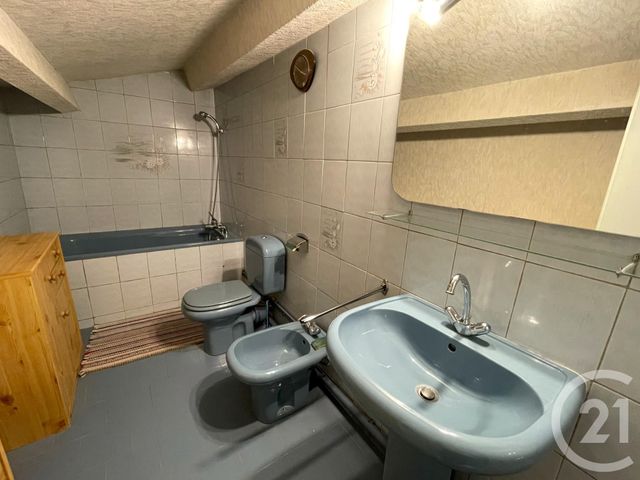 Appartement T3 à louer - 3 pièces - 104.17 m2 - BOURG LES VALENCE - 26 - RHONE-ALPES - Century 21 Alpimmo