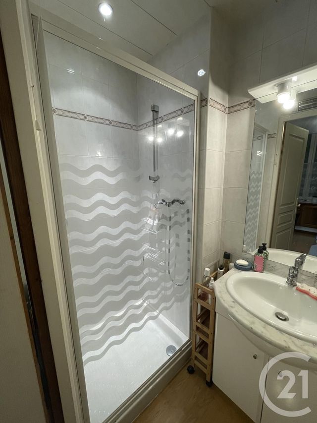 Appartement Studio à louer - 1 pièce - 24.04 m2 - VALENCE - 26 - RHONE-ALPES - Century 21 Alpimmo