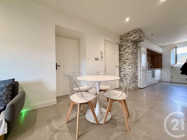 Appartement F3 à vendre - 3 pièces - 53.0 m2 - VALENCE - 26 - RHONE-ALPES - Century 21 Alpimmo