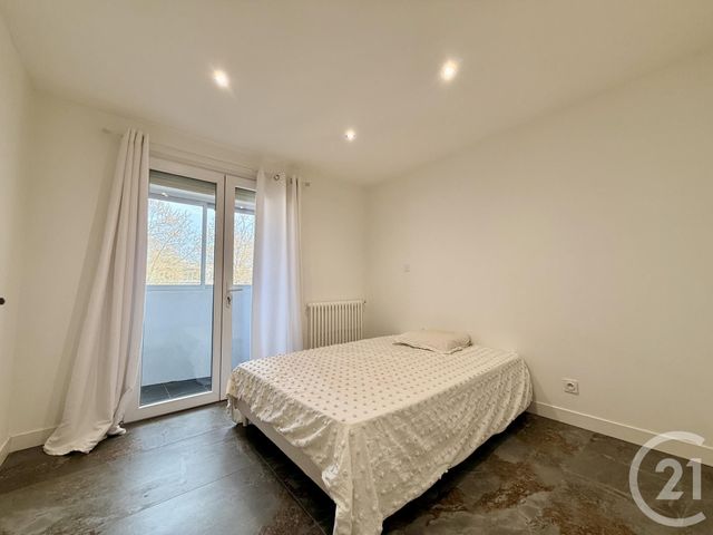 Appartement F3 à vendre - 3 pièces - 53.0 m2 - VALENCE - 26 - RHONE-ALPES - Century 21 Alpimmo