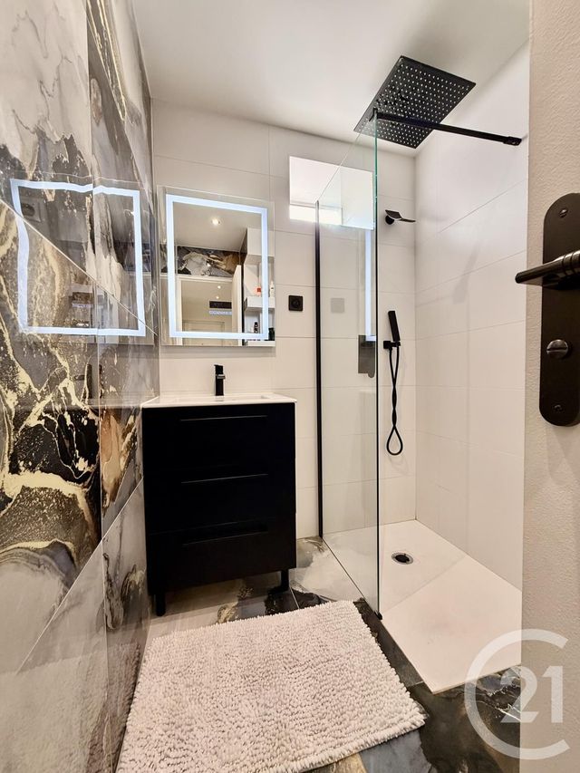 Appartement F3 à vendre - 3 pièces - 53.0 m2 - VALENCE - 26 - RHONE-ALPES - Century 21 Alpimmo