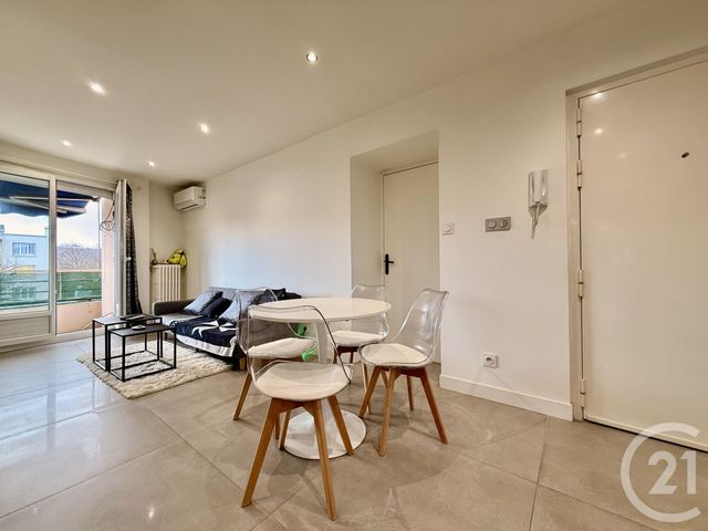 Appartement F3 à vendre - 3 pièces - 53.0 m2 - VALENCE - 26 - RHONE-ALPES - Century 21 Alpimmo