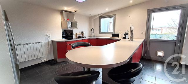 Appartement Loft à louer - 3 pièces - 117.07 m2 - VALENCE - 26 - RHONE-ALPES - Century 21 Alpimmo