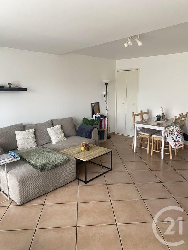 Appartement T2 à louer - 2 pièces - 48.6 m2 - VALENCE - 26 - RHONE-ALPES - Century 21 Alpimmo