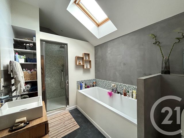 maison à vendre - 10 pièces - 171.0 m2 - GUILHERAND GRANGES - 07 - RHONE-ALPES - Century 21 Alpimmo