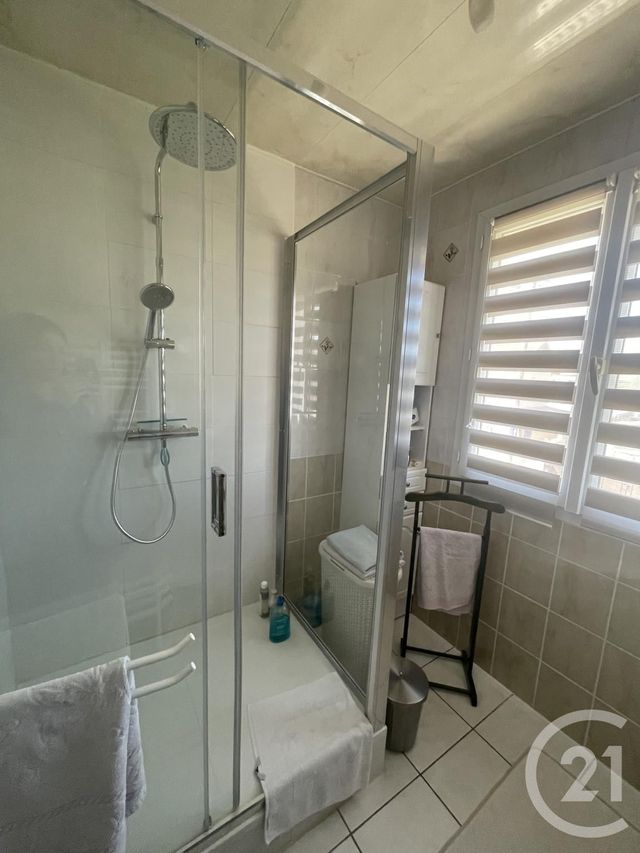 maison à louer - 5 pièces - 85.0 m2 - BOURG LES VALENCE - 26 - RHONE-ALPES - Century 21 Alpimmo