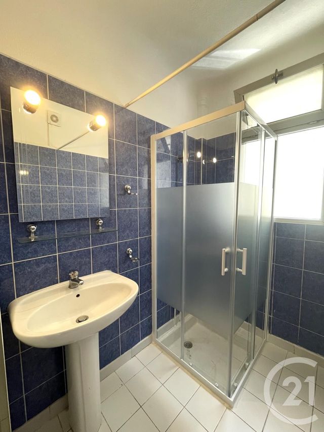 Appartement T3 à louer - 3 pièces - 59.18 m2 - VALENCE - 26 - RHONE-ALPES - Century 21 Alpimmo