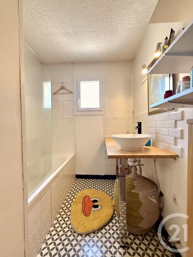 Appartement T4 à vendre - 4 pièces - 67.0 m2 - VALENCE - 26 - RHONE-ALPES - Century 21 Alpimmo
