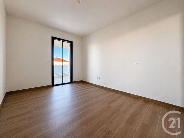 Appartement T3 à vendre - 3 pièces - 69.2 m2 - TAIN L HERMITAGE - 26 - RHONE-ALPES - Century 21 Alpimmo