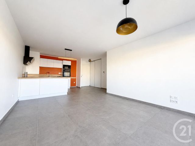 Appartement T3 à vendre - 3 pièces - 69.2 m2 - TAIN L HERMITAGE - 26 - RHONE-ALPES - Century 21 Alpimmo